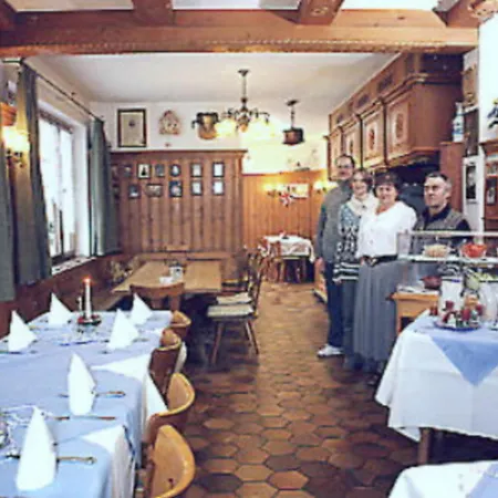 Gasthaus Miesenbach Värdshus Ruhpolding
